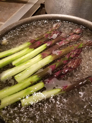 Cooking Purple Asparagus
