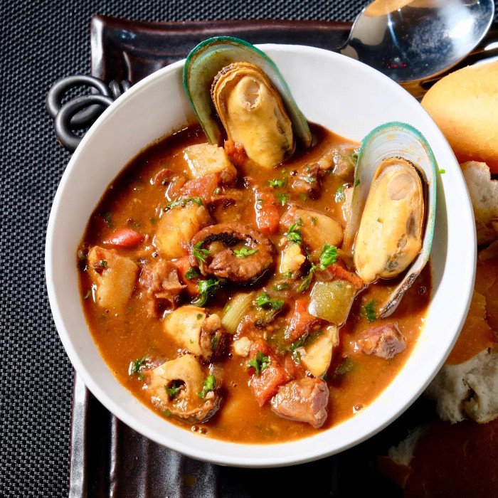 Image of Portuguese fish stew (Caldeirada de peixe)