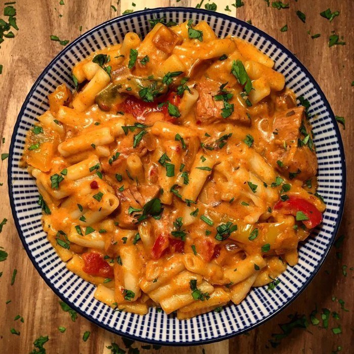 Image of Chicken Fajita Mac and Cheese